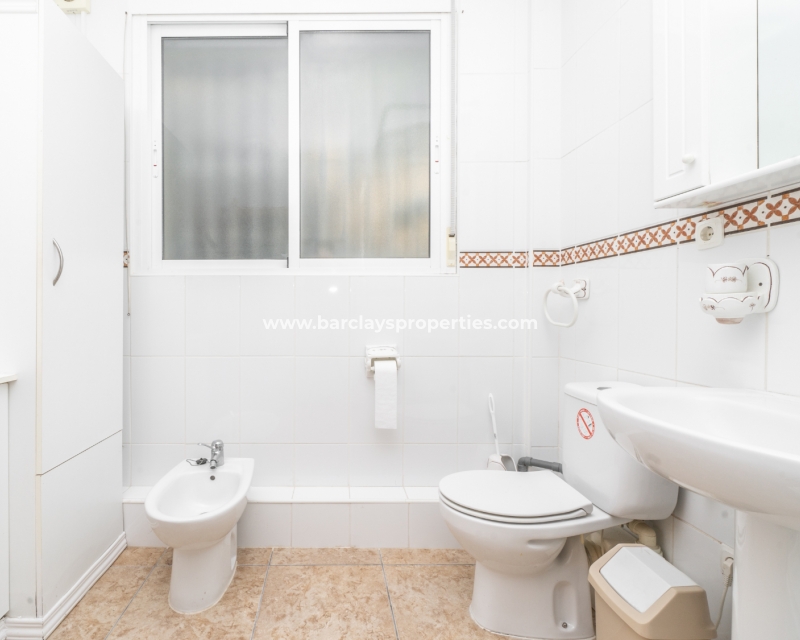 Wederverkoop - Vrijstaande Villa - Urb. La Marina