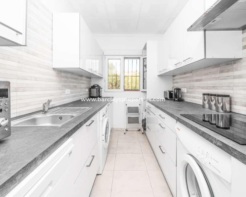 Wederverkoop - Vrijstaande Villa - Urb. La Marina