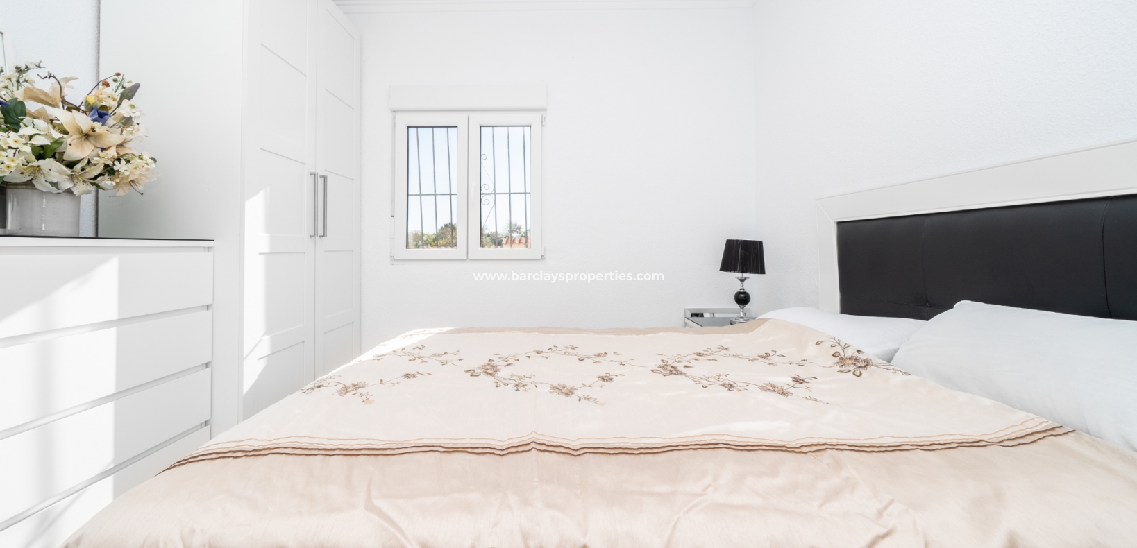 Wederverkoop - Vrijstaande Villa - Urb. La Marina