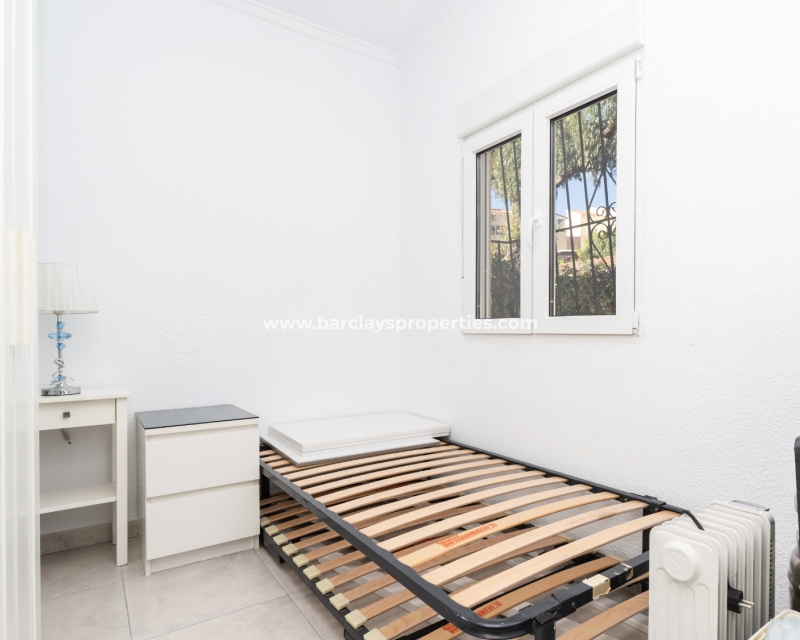 Wederverkoop - Vrijstaande Villa - Urb. La Marina