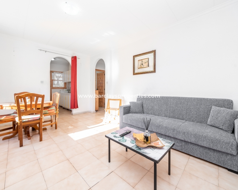 Wederverkoop - Vrijstaande Villa - Urb. La Marina