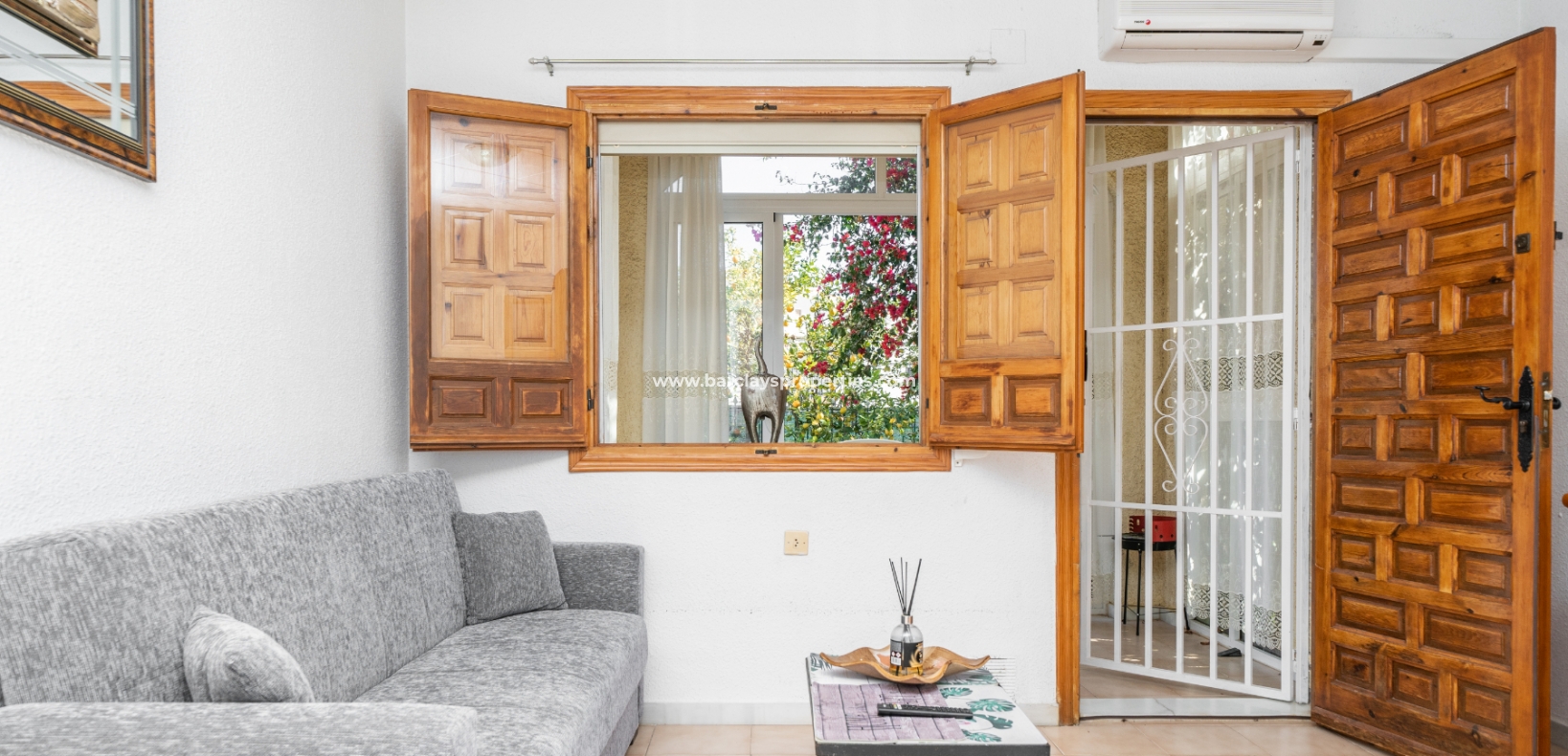 Wederverkoop - Vrijstaande Villa - Urb. La Marina