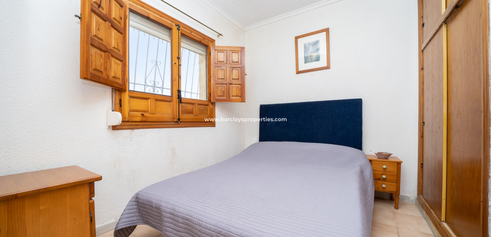 Wederverkoop - Vrijstaande Villa - Urb. La Marina