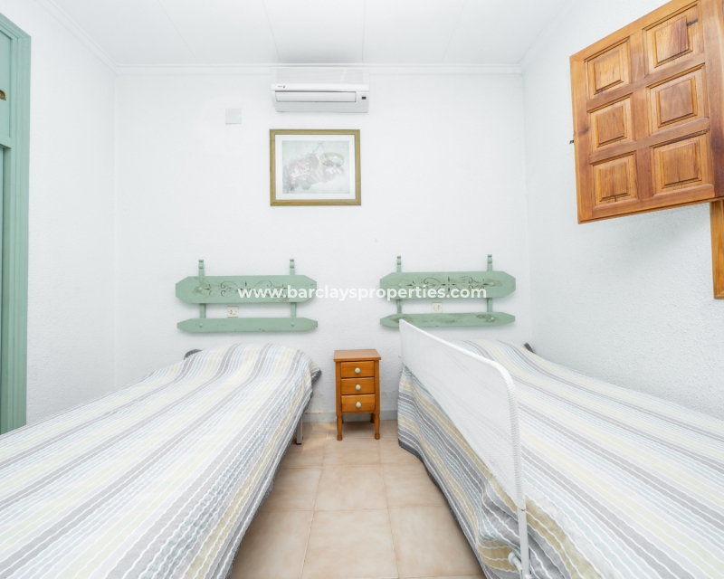 Wederverkoop - Vrijstaande Villa - Urb. La Marina