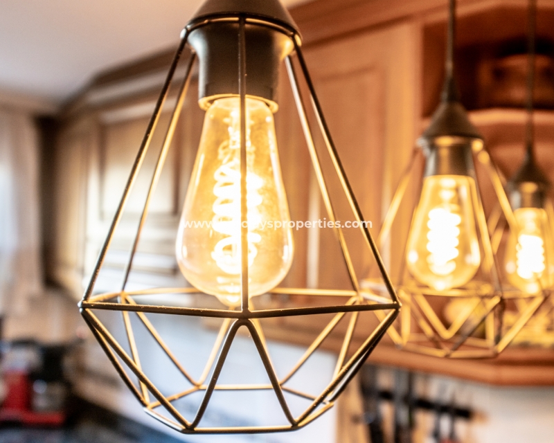 Wederverkoop - Vrijstaande Villa - Urb. La Marina