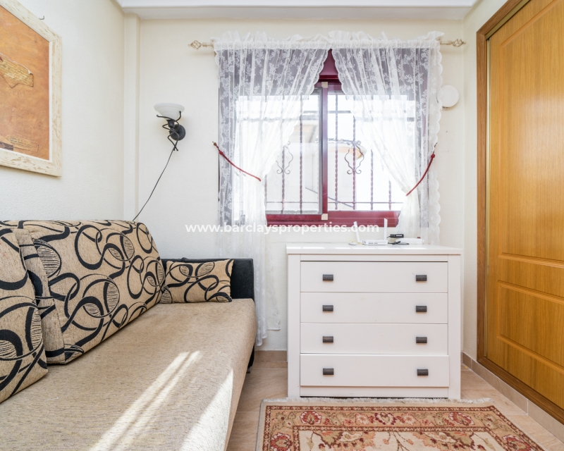 Wederverkoop - Vrijstaande Villa - Urb. La Marina