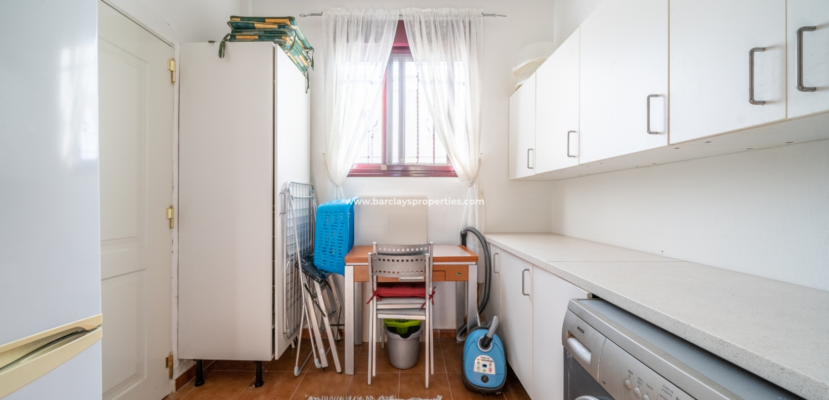 Wederverkoop - Vrijstaande Villa - Urb. La Marina