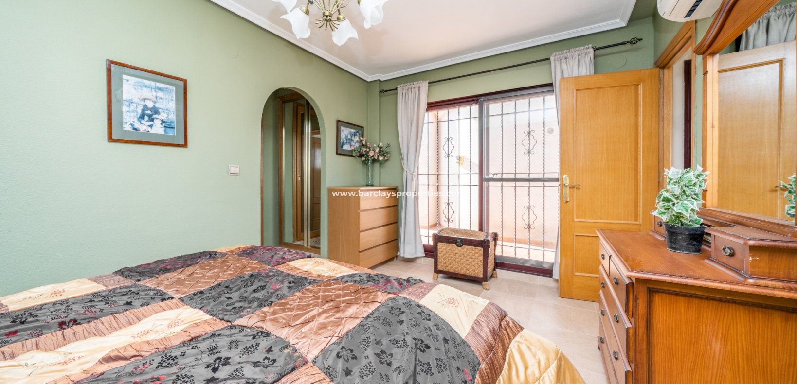 Wederverkoop - Vrijstaande Villa - Urb. La Marina