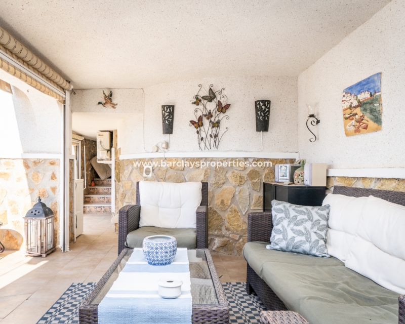 Wederverkoop - Vrijstaande Villa - Urb. La Marina