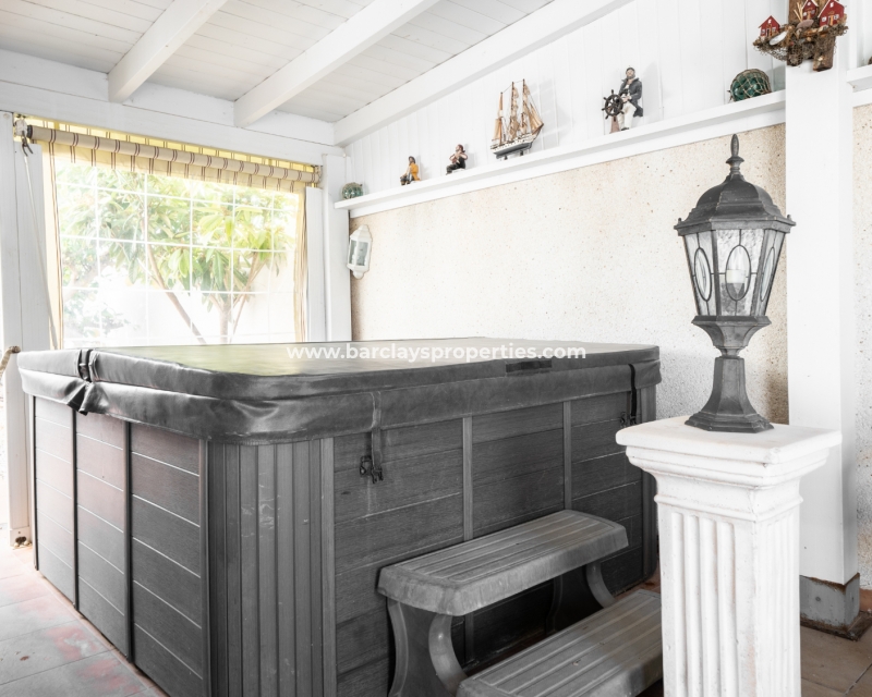 Wederverkoop - Vrijstaande Villa - Urb. La Marina