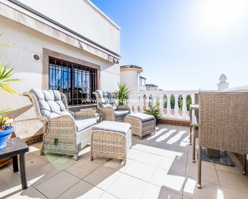 Wederverkoop - Vrijstaande Villa - Urb. La Marina