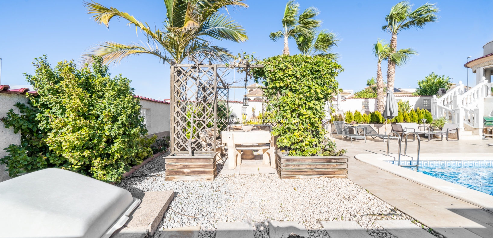 Wederverkoop - Vrijstaande Villa - Urb. La Marina