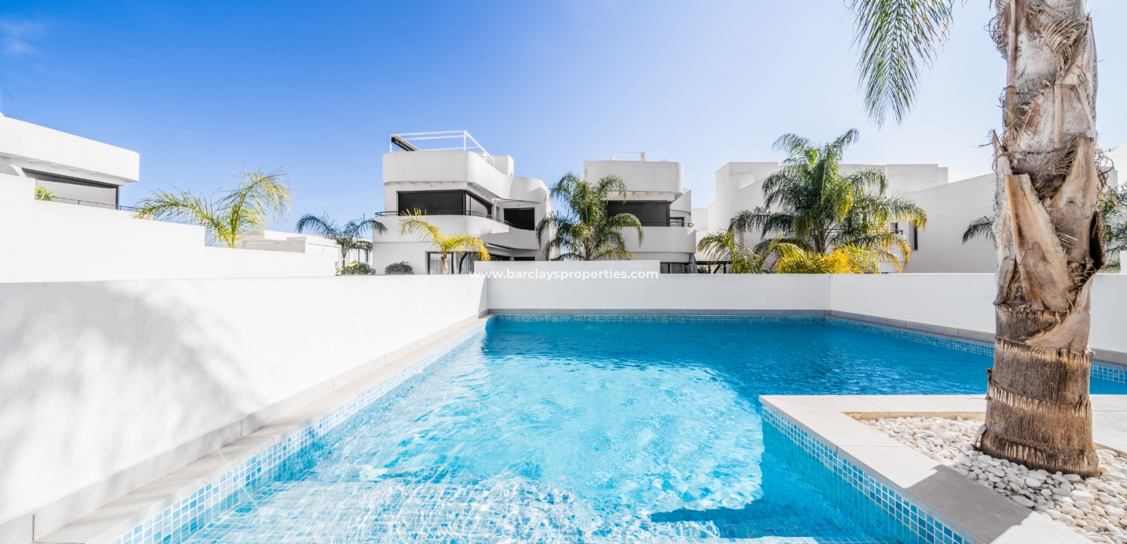 Wederverkoop - Vrijstaande Villa - Urb. La Marina