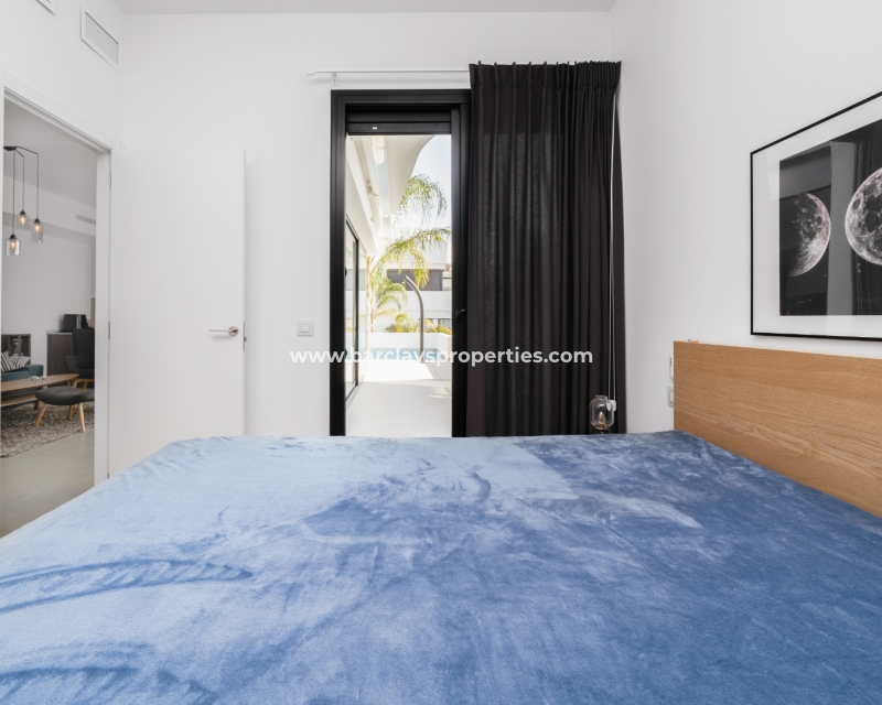 Wederverkoop - Vrijstaande Villa - Urb. La Marina