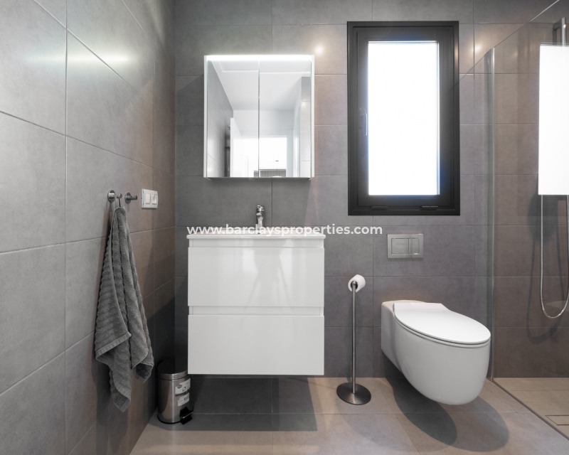 Wederverkoop - Vrijstaande Villa - Urb. La Marina