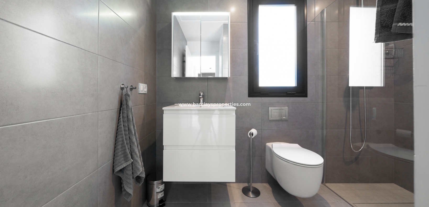 Wederverkoop - Vrijstaande Villa - Urb. La Marina