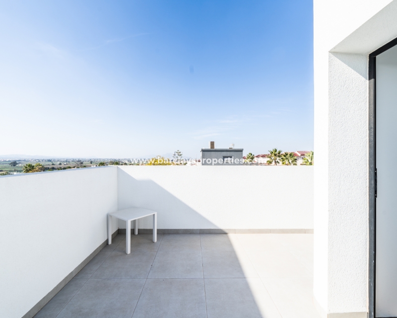 Wederverkoop - Vrijstaande Villa - Urb. La Marina