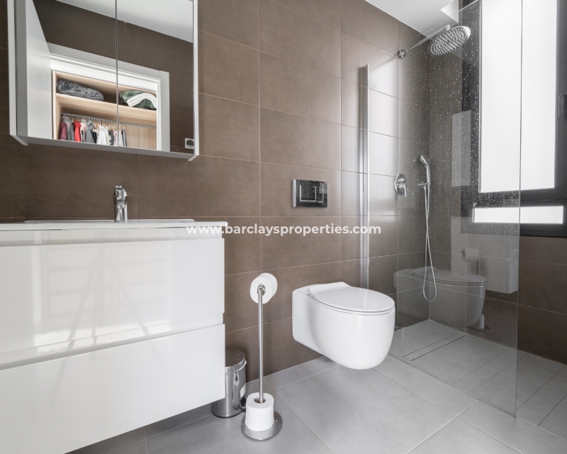 Wederverkoop - Vrijstaande Villa - Urb. La Marina