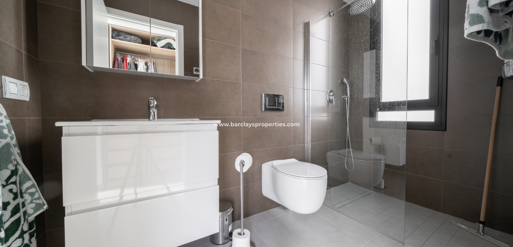 Wederverkoop - Vrijstaande Villa - Urb. La Marina