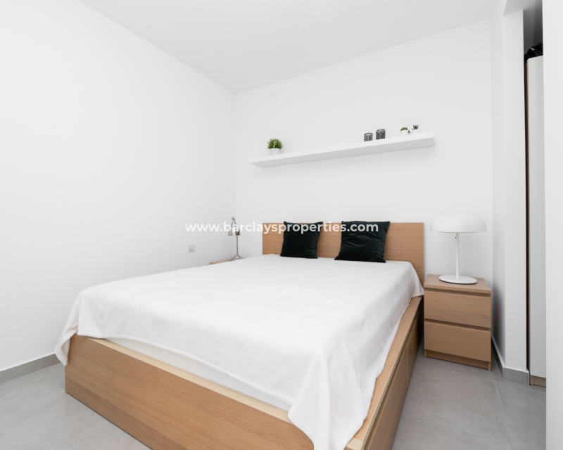 Wederverkoop - Vrijstaande Villa - Urb. La Marina