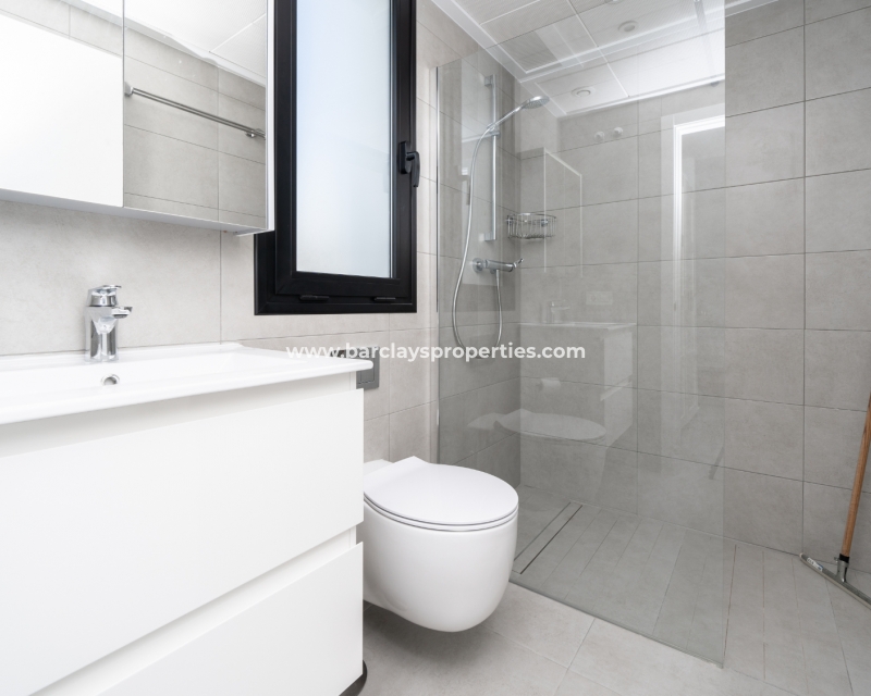 Wederverkoop - Vrijstaande Villa - Urb. La Marina