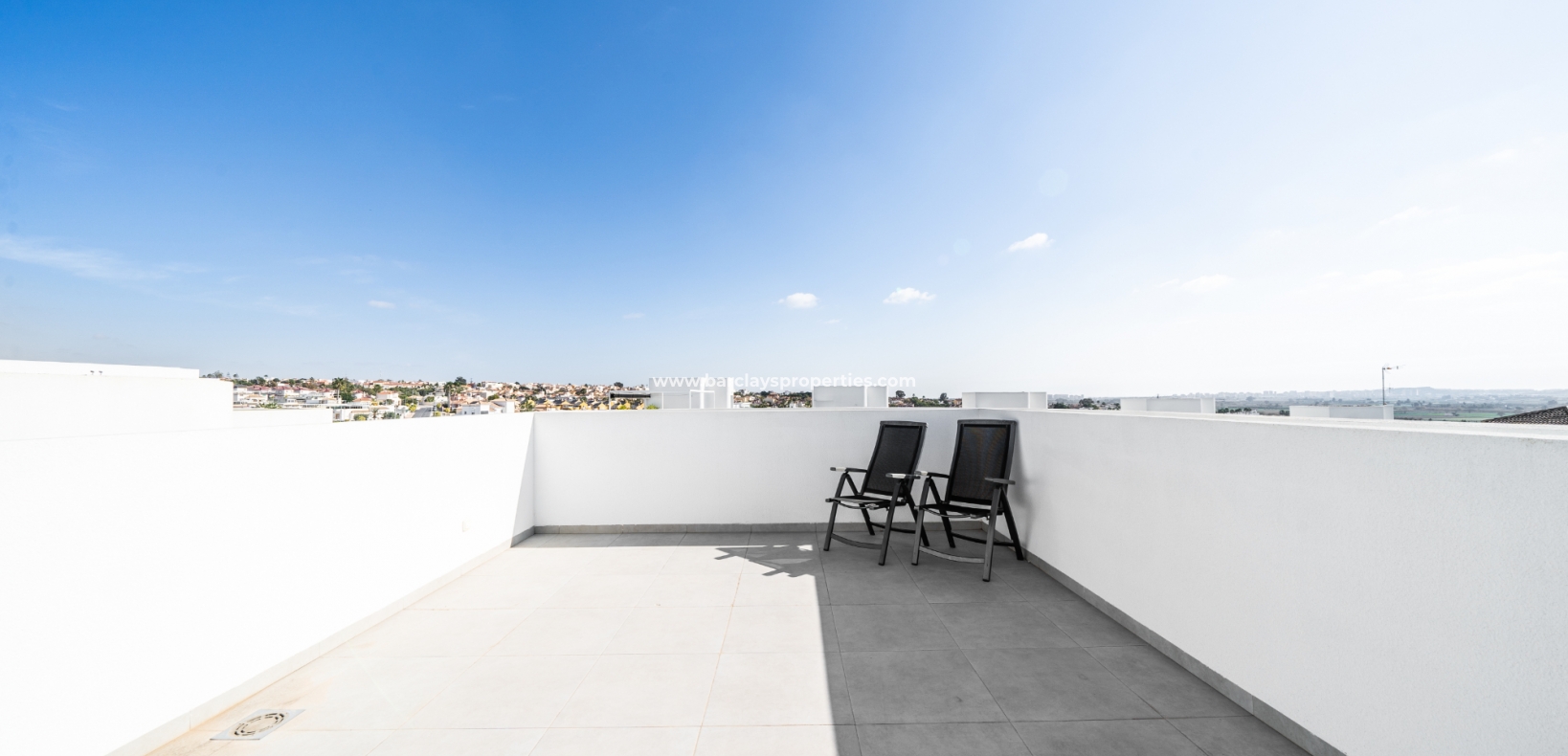 Wederverkoop - Vrijstaande Villa - Urb. La Marina