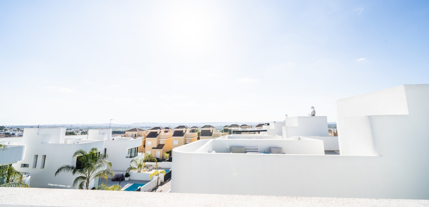 Wederverkoop - Vrijstaande Villa - Urb. La Marina