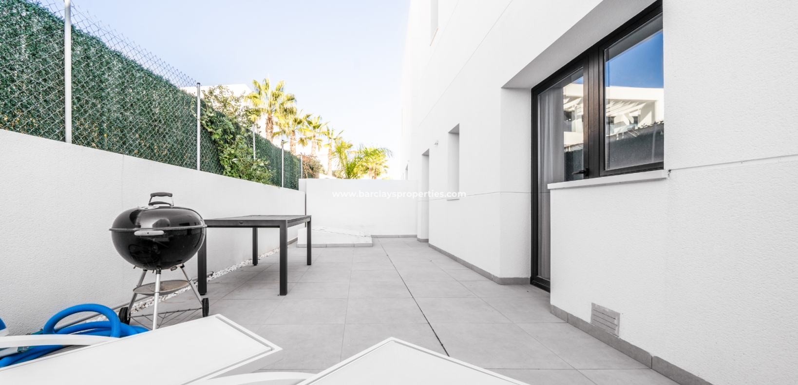 Wederverkoop - Vrijstaande Villa - Urb. La Marina