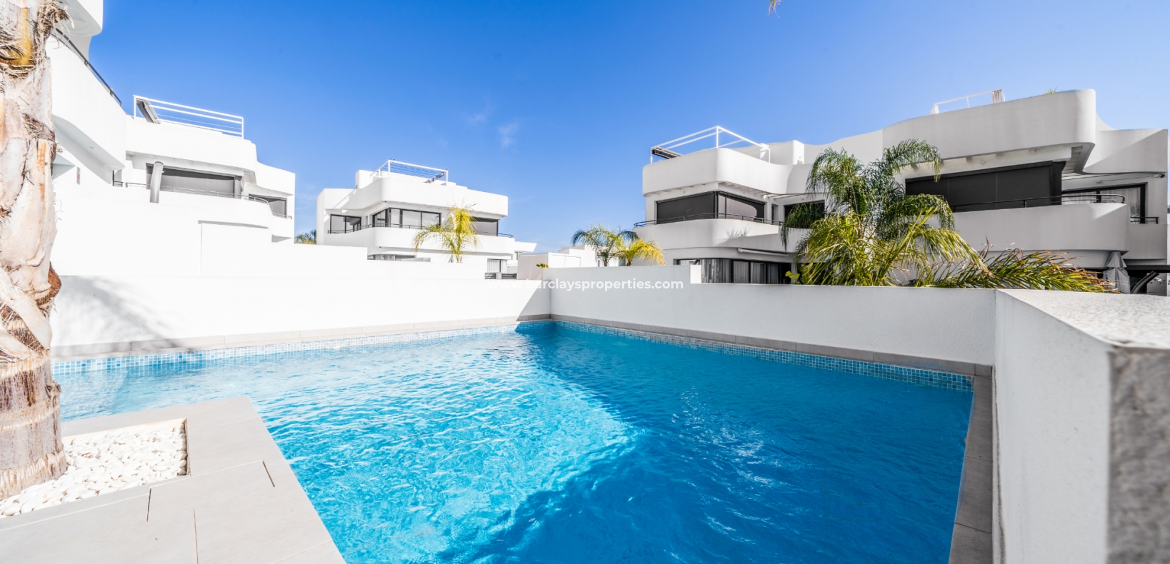 Wederverkoop - Vrijstaande Villa - Urb. La Marina