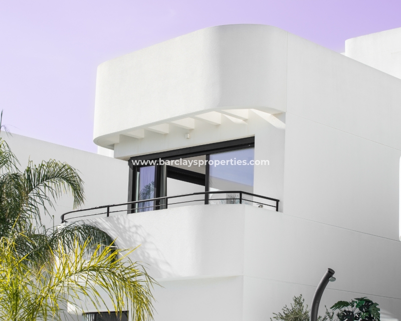 Wederverkoop - Vrijstaande Villa - Urb. La Marina