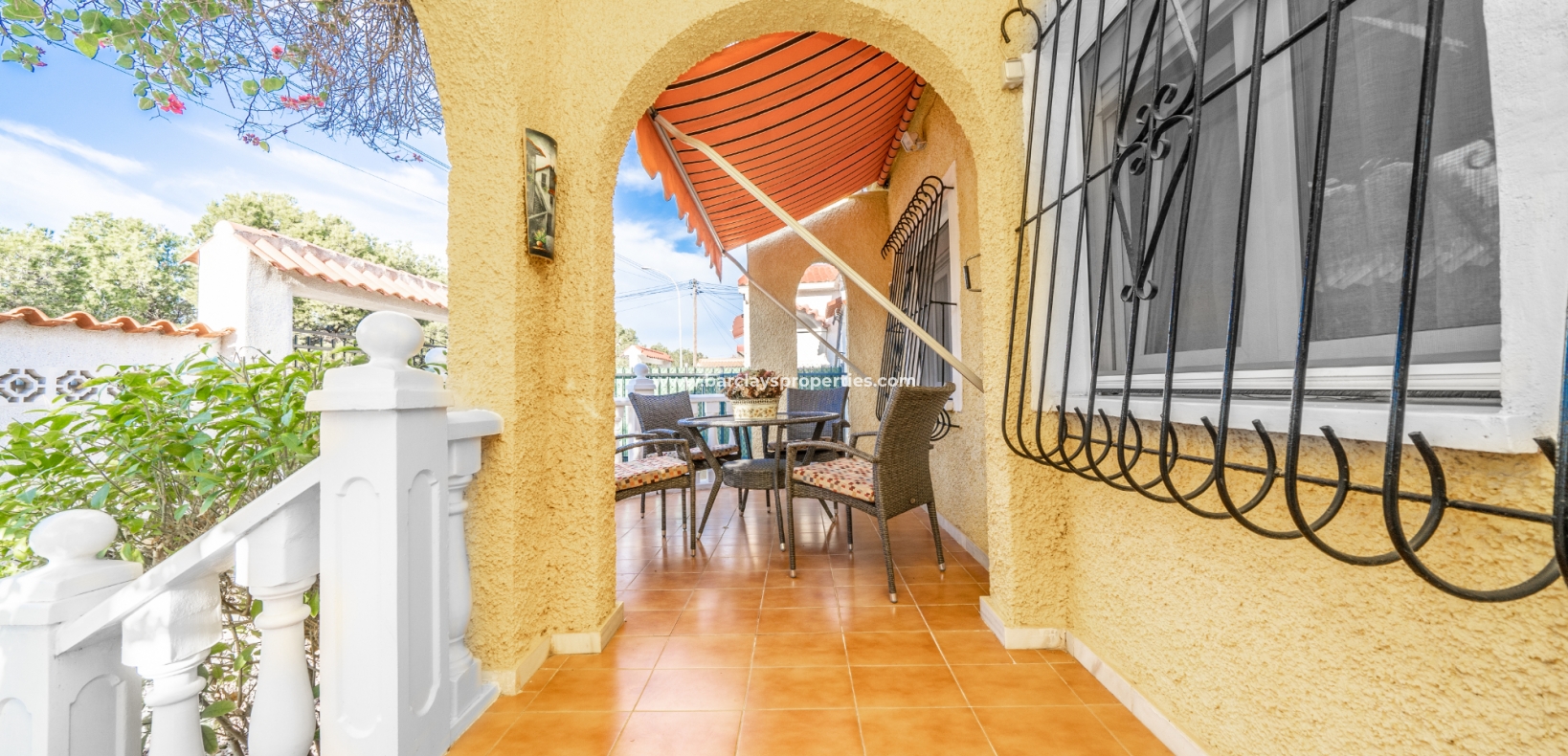 Wederverkoop - Vrijstaande Villa - Urb. La Marina