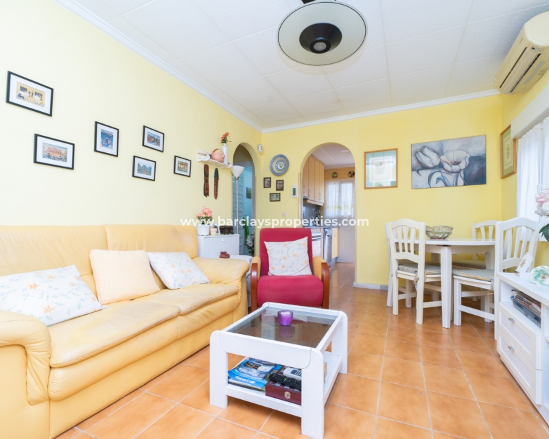 Wederverkoop - Vrijstaande Villa - Urb. La Marina