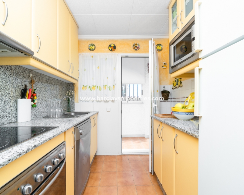 Wederverkoop - Vrijstaande Villa - Urb. La Marina