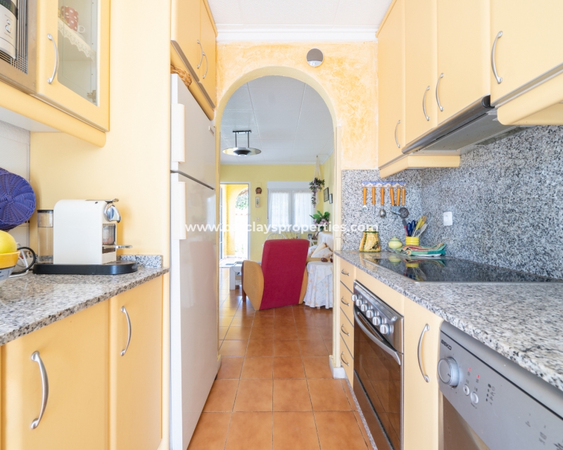 Wederverkoop - Vrijstaande Villa - Urb. La Marina