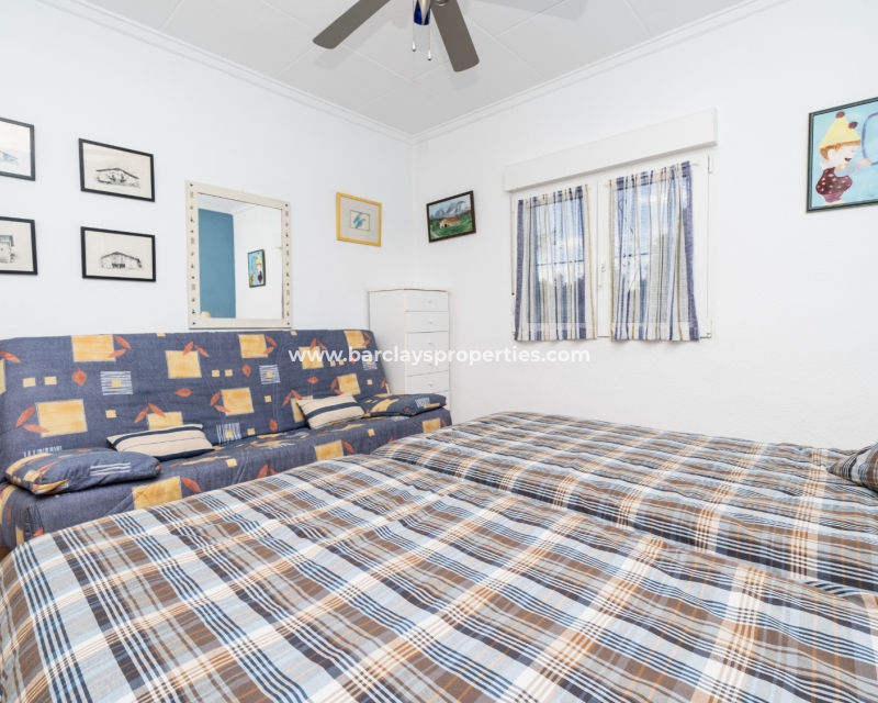 Wederverkoop - Vrijstaande Villa - Urb. La Marina