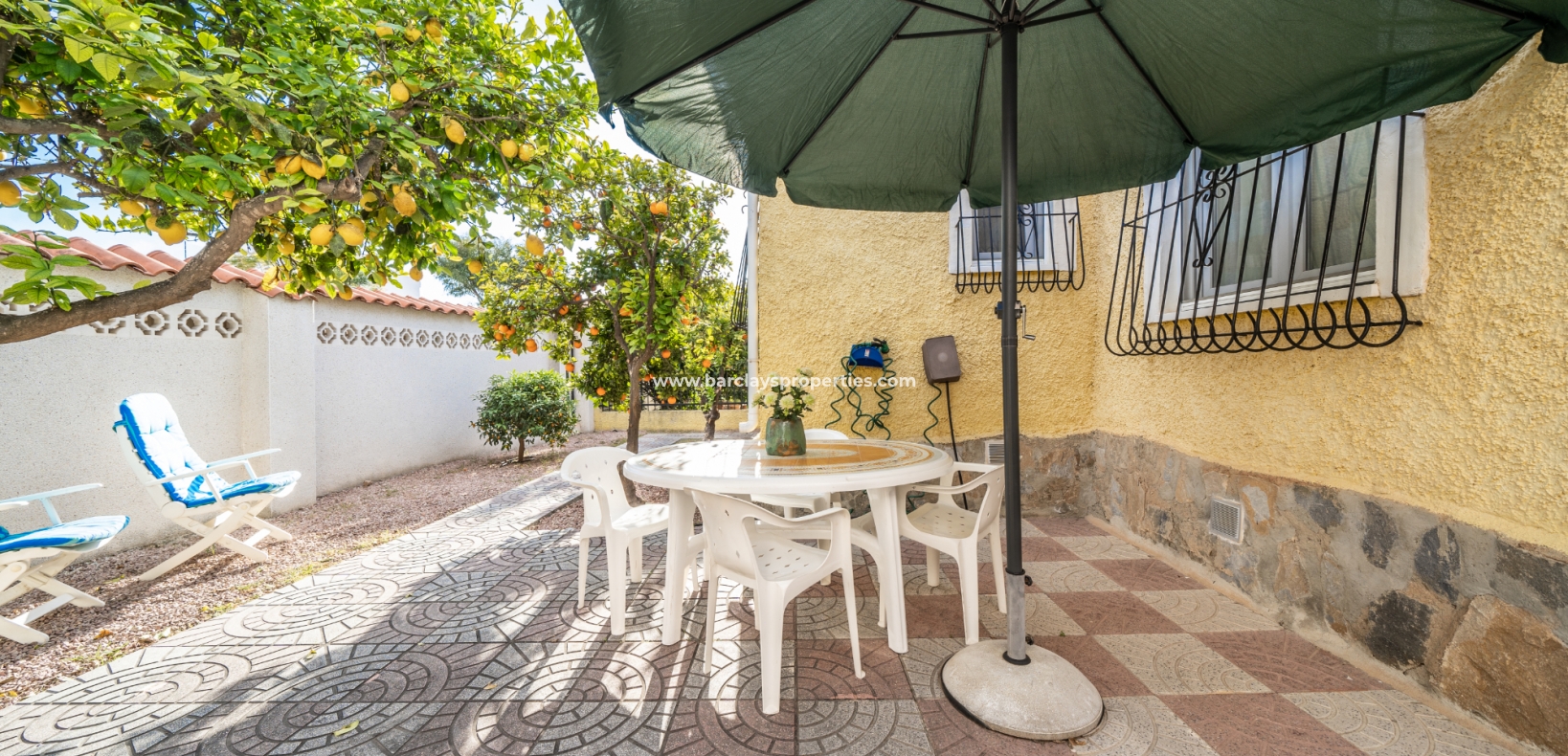 Wederverkoop - Vrijstaande Villa - Urb. La Marina