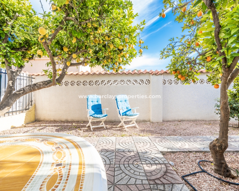 Wederverkoop - Vrijstaande Villa - Urb. La Marina