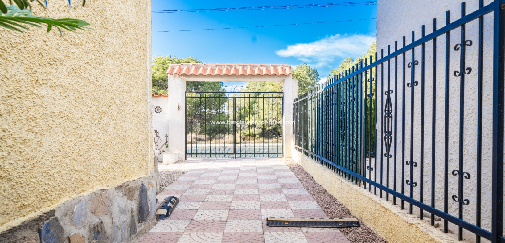 Wederverkoop - Vrijstaande Villa - Urb. La Marina