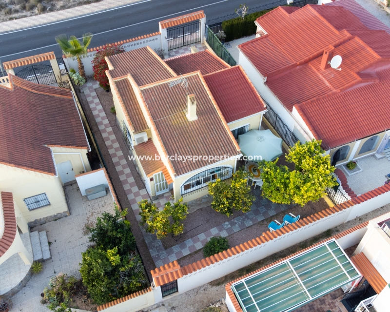 Wederverkoop - Vrijstaande Villa - Urb. La Marina