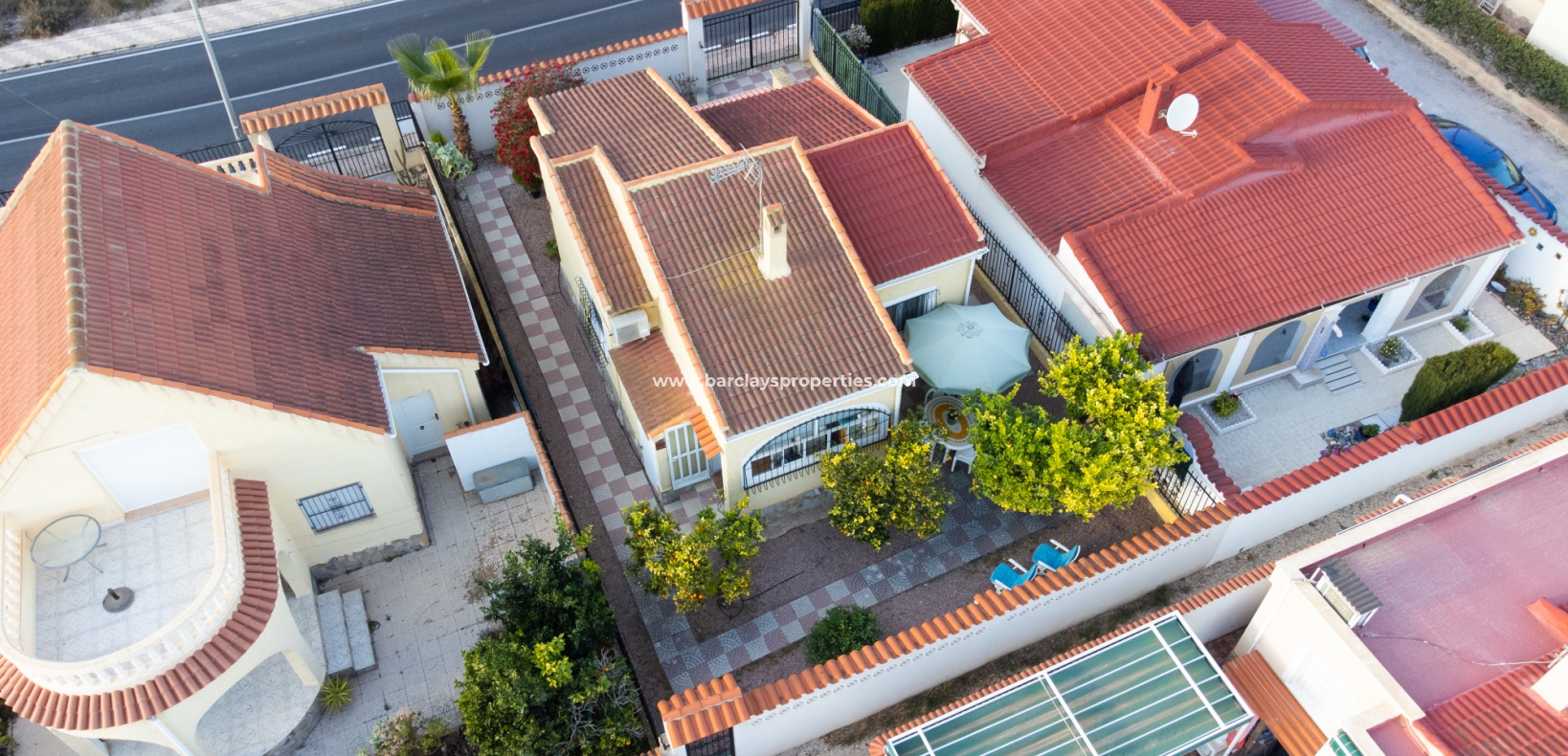 Wederverkoop - Vrijstaande Villa - Urb. La Marina