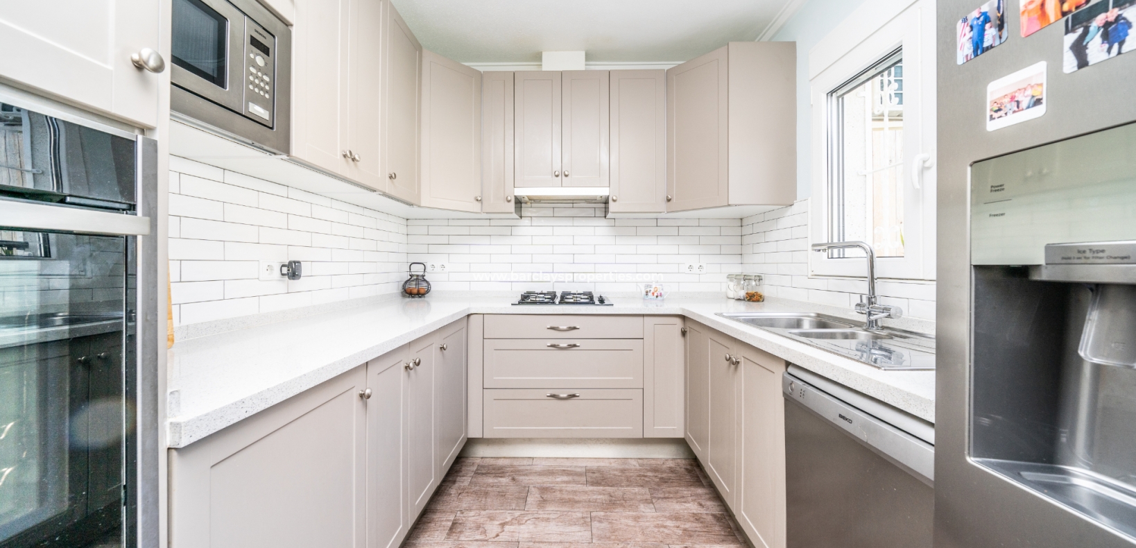 Wederverkoop - Vrijstaande Villa - Urb. La Marina