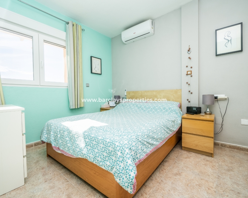 Wederverkoop - Vrijstaande Villa - Urb. La Marina