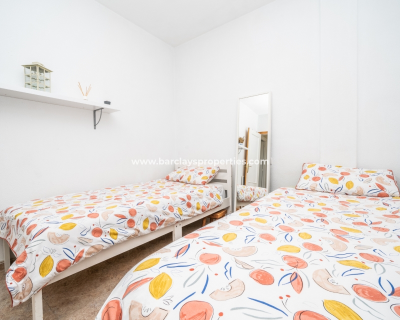 Wederverkoop - Vrijstaande Villa - Urb. La Marina