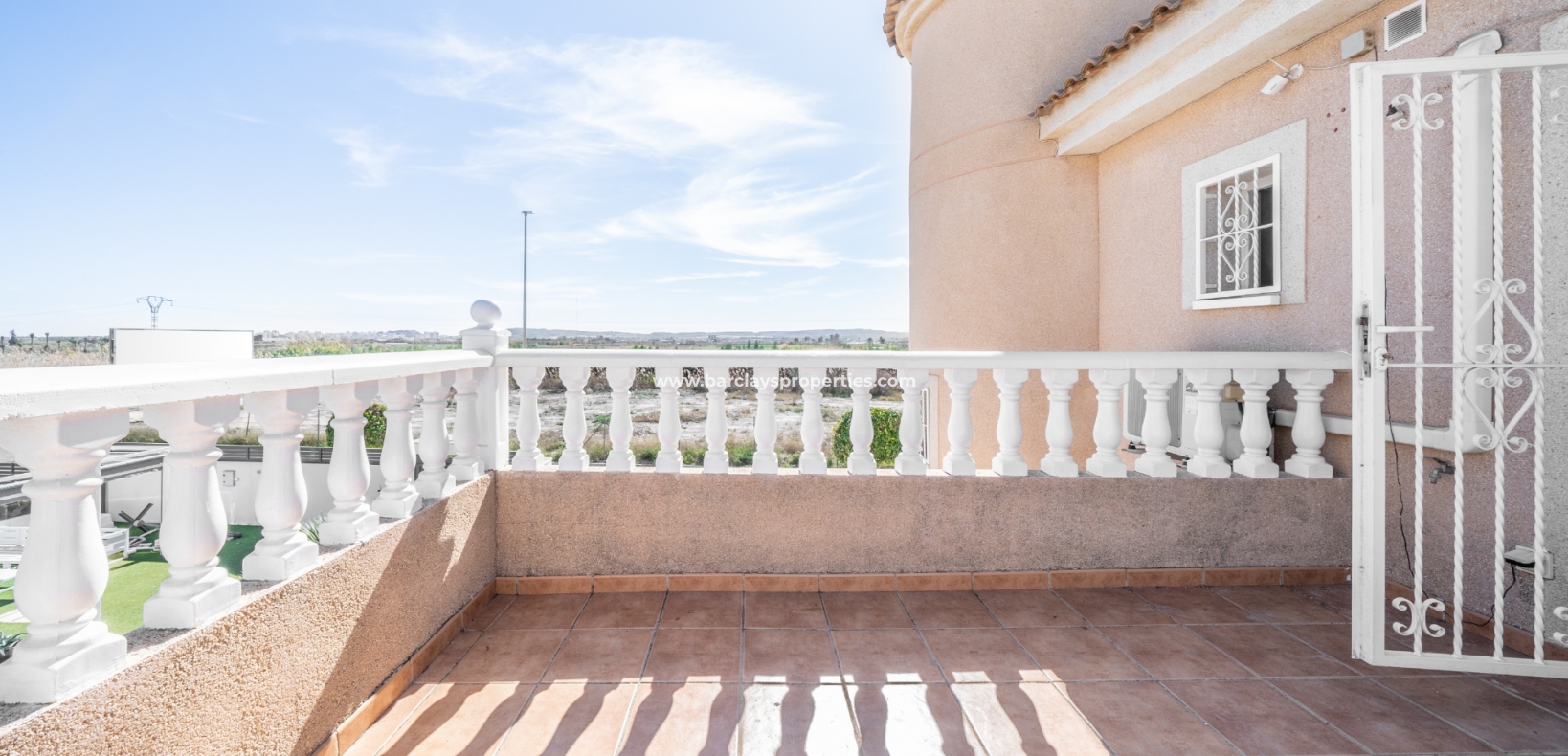 Wederverkoop - Vrijstaande Villa - Urb. La Marina