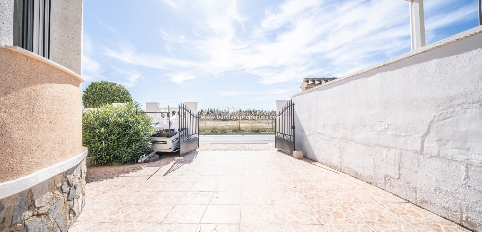 Wederverkoop - Vrijstaande Villa - Urb. La Marina