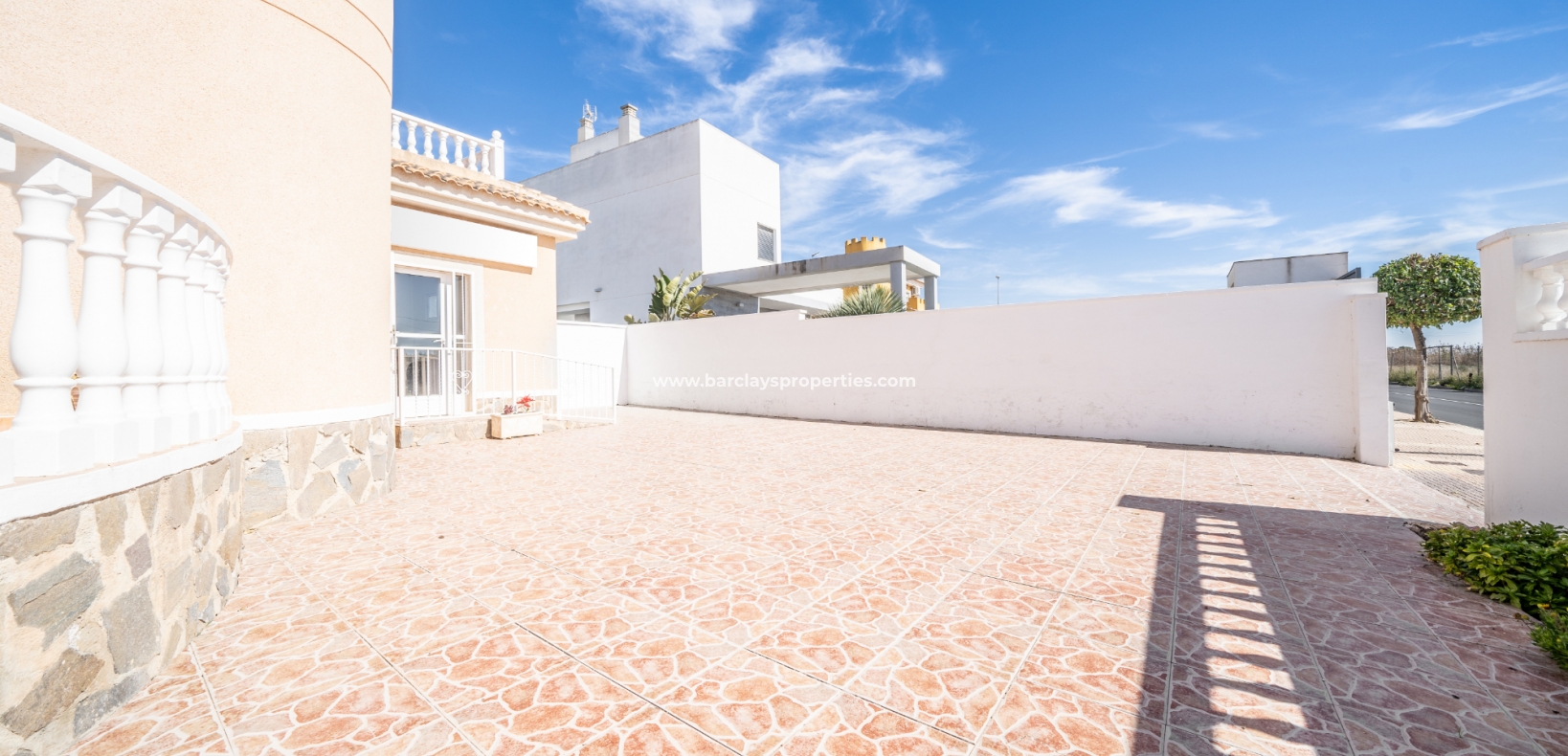 Wederverkoop - Vrijstaande Villa - Urb. La Marina