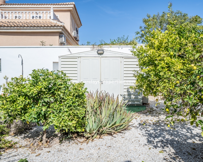 Wederverkoop - Vrijstaande Villa - Urb. La Marina