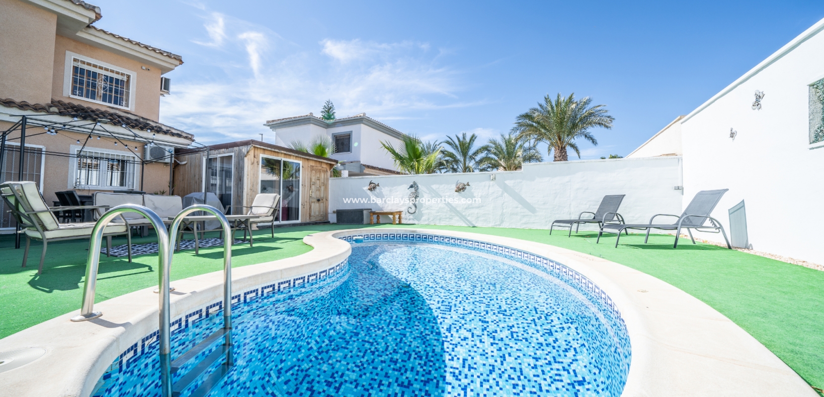 Wederverkoop - Vrijstaande Villa - Urb. La Marina