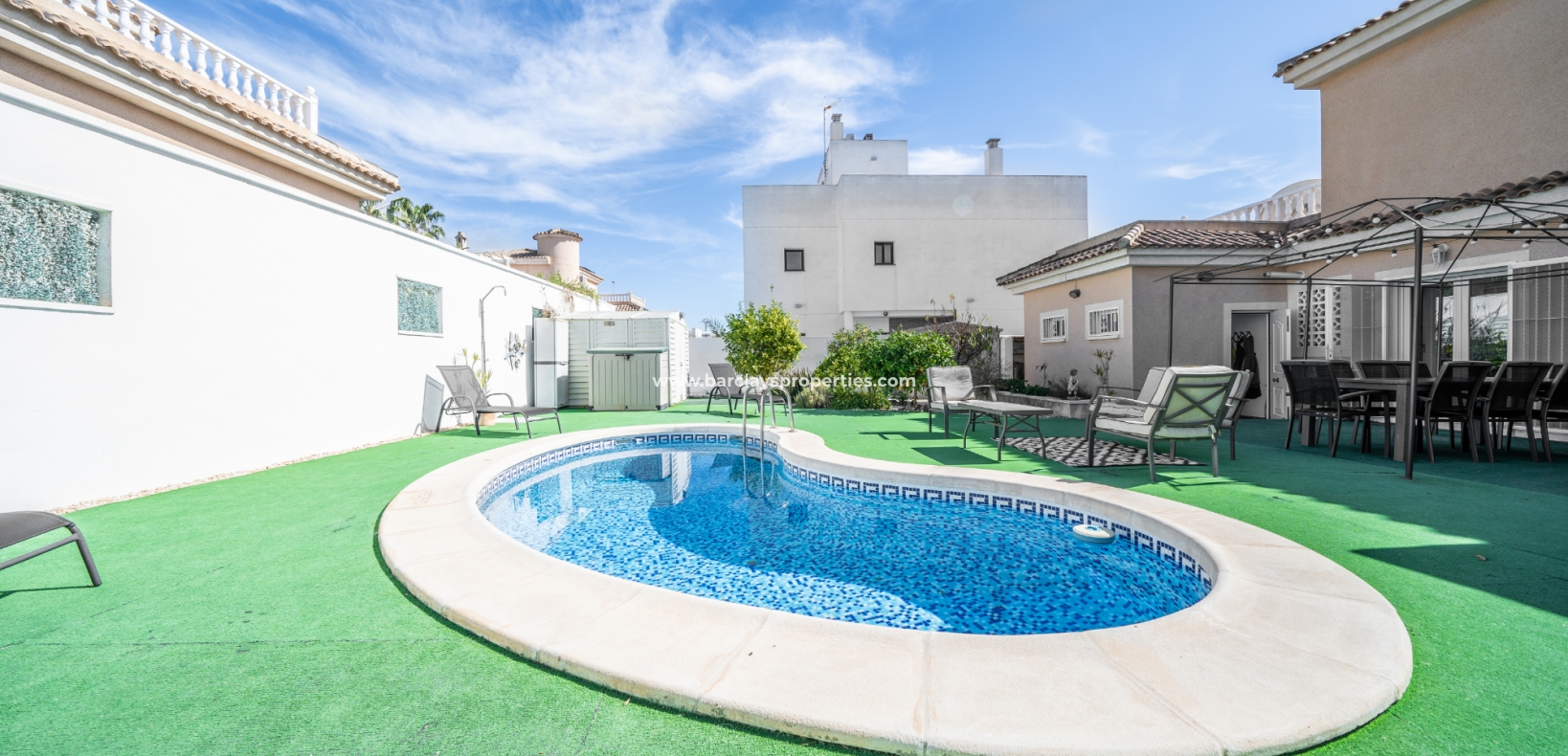 Wederverkoop - Vrijstaande Villa - Urb. La Marina