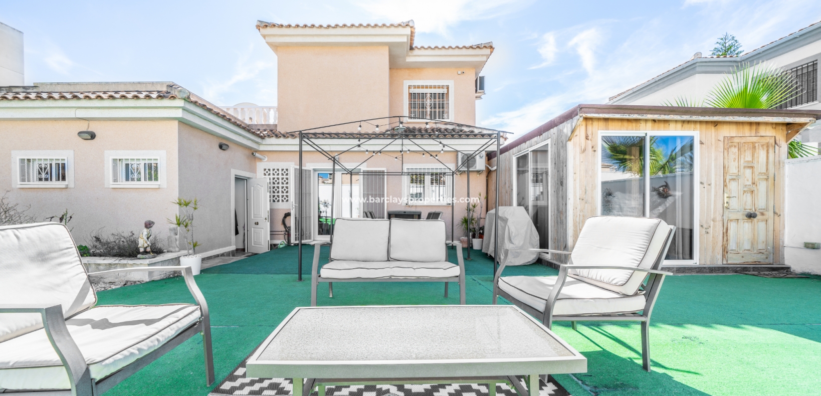 Wederverkoop - Vrijstaande Villa - Urb. La Marina